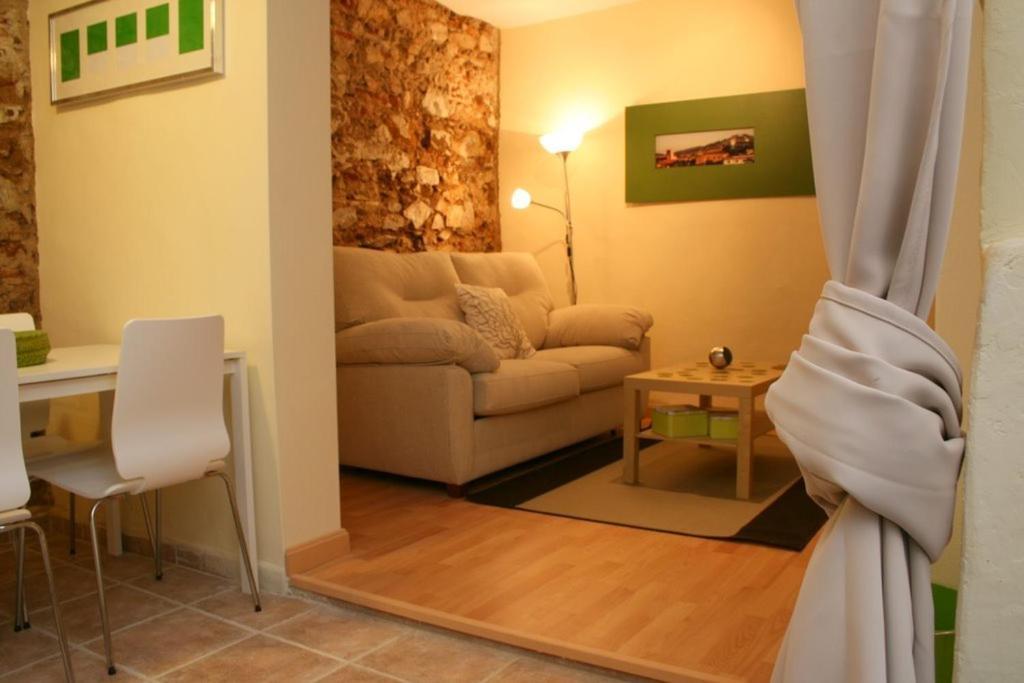 Apartamentos Касерес Номер фото