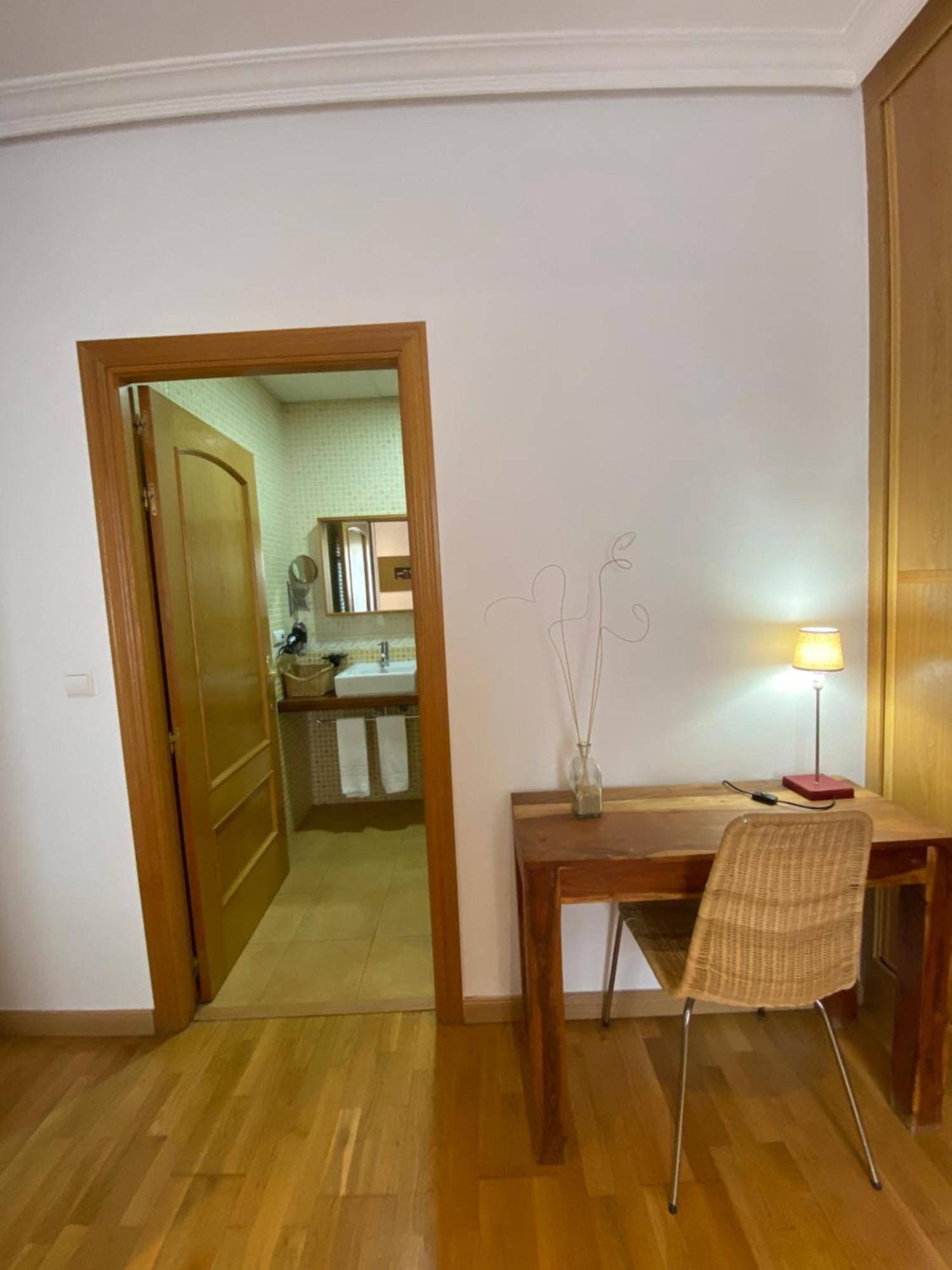 Apartamentos Касерес Екстер'єр фото