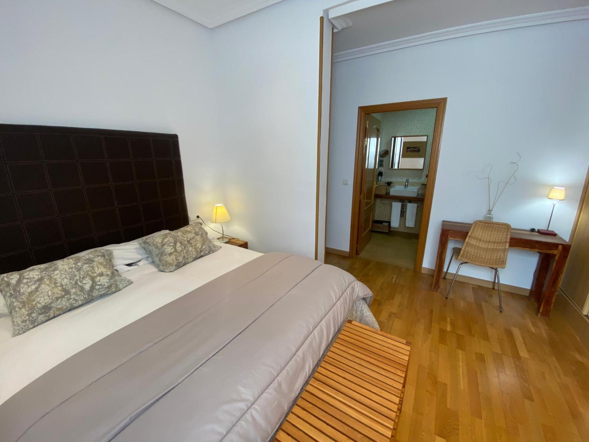 Apartamentos Касерес Екстер'єр фото