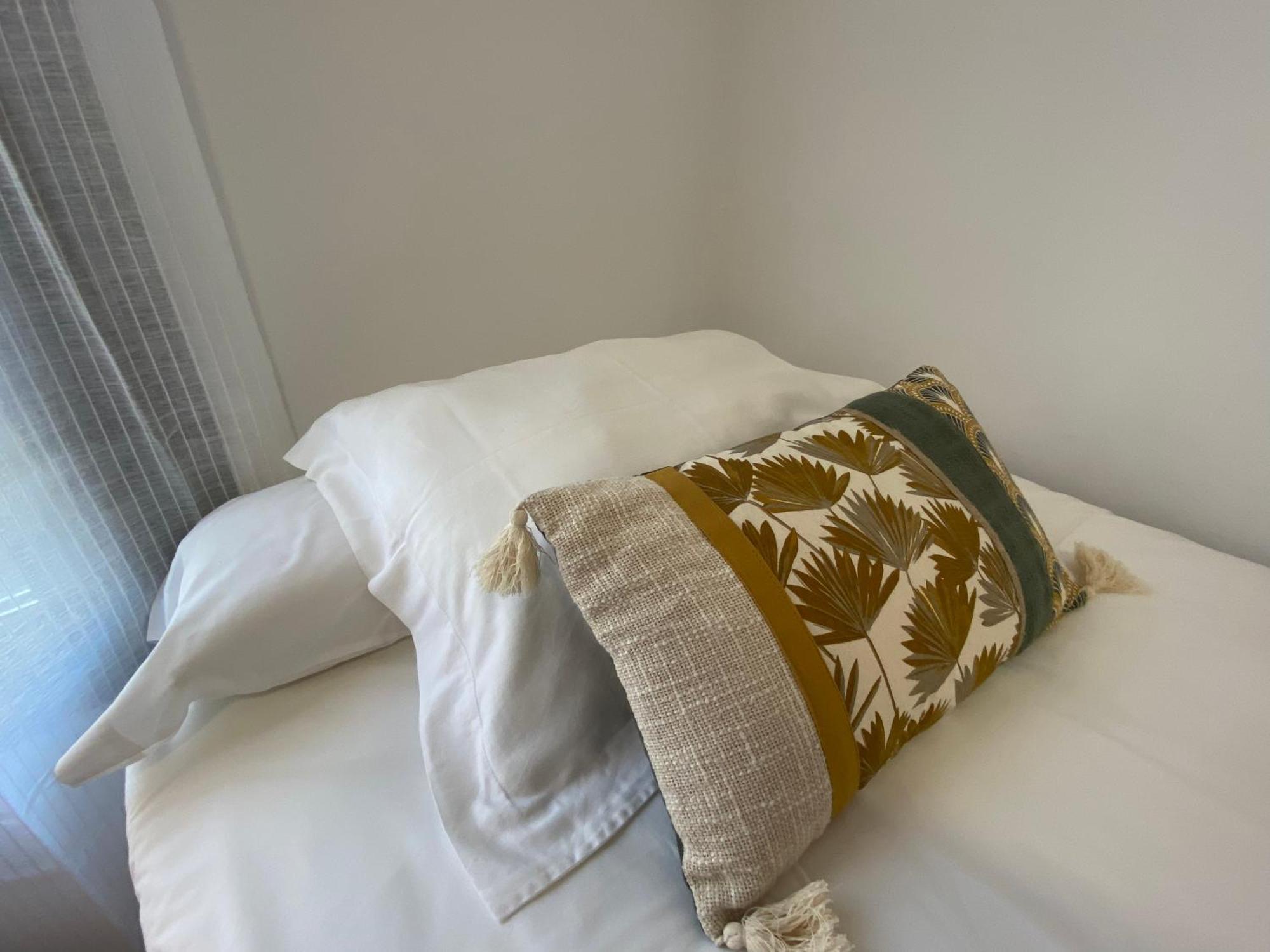 Apartamentos Касерес Екстер'єр фото