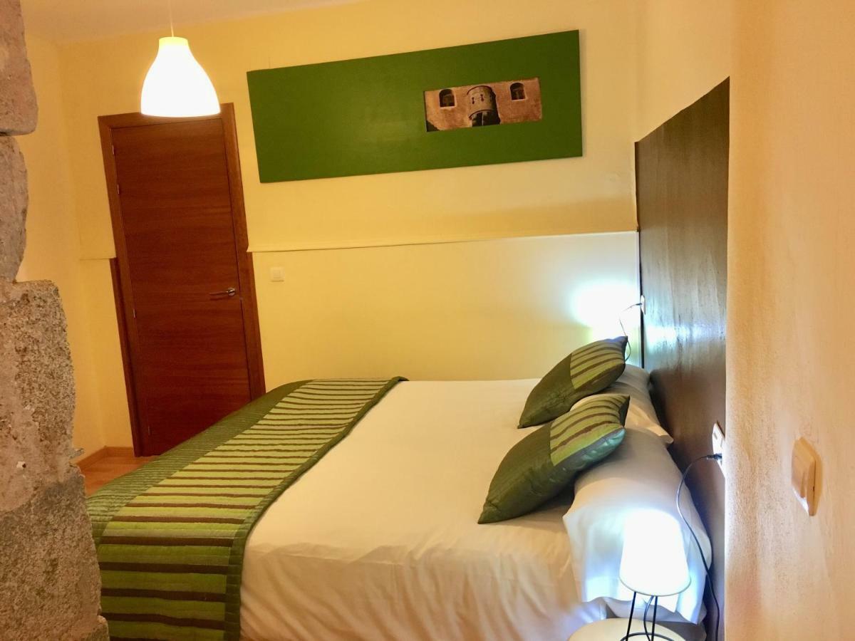 Apartamentos Касерес Екстер'єр фото
