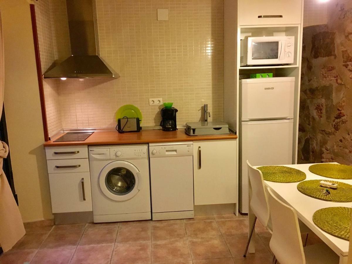 Apartamentos Касерес Екстер'єр фото
