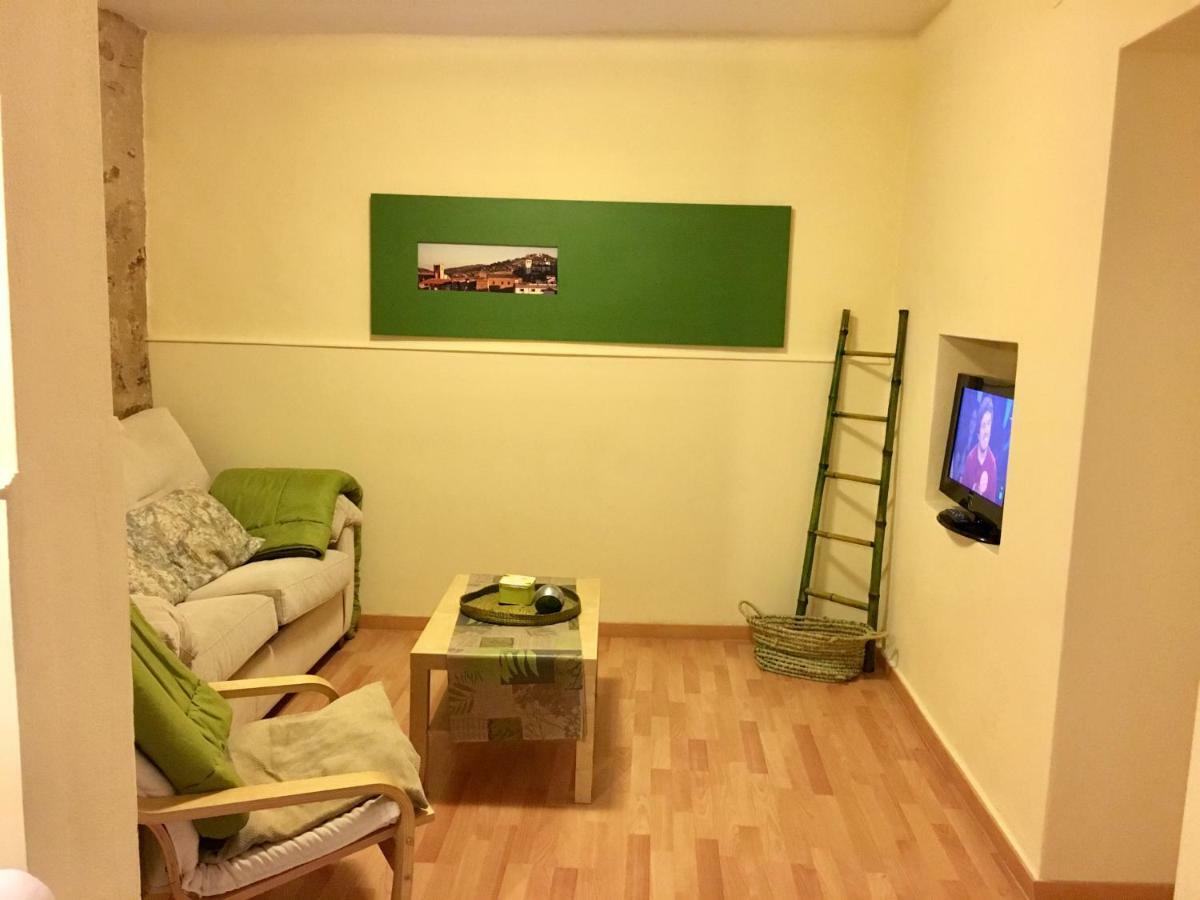 Apartamentos Касерес Екстер'єр фото